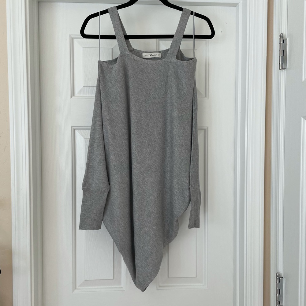 ZARA Knit Gray Off Shoulder Tunic Top - Small